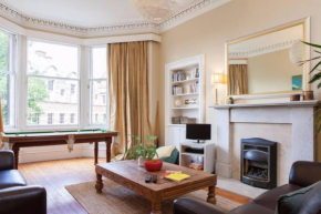  4 Bedroom Apartment Just Off The Meadows Sleeps 10  Эдинбург